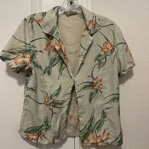 Tommy Bahama 100% Silk Floral Buttoned Shirt